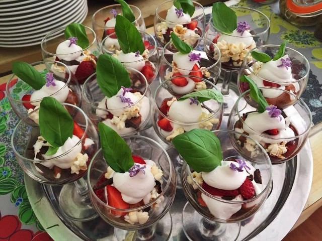 Myös jälkkärit tarjoillaan Bella Loviisassa täysin vegaanisina.