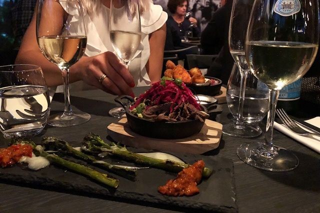 Broccolinit, poutine ja halloumiranskalaiset