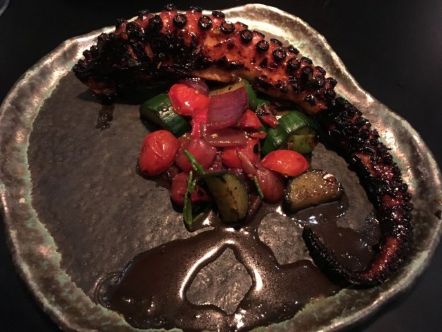 Grillattu mustekala on noussut yleisön suosikiksi.