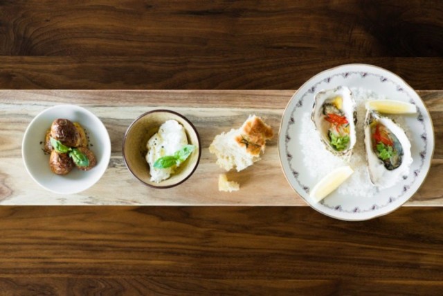 Ravintola Penélopen ruokalistalla on vaikutteita ympäri maailmaa.