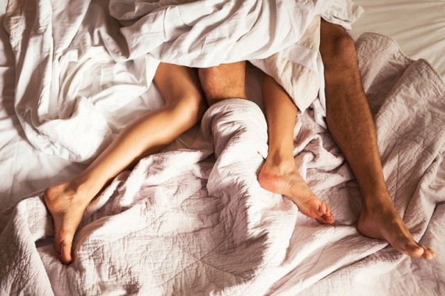 Julkisessa keskustelussa esiintyy oletus siitä, että elämämme seksualisoituu entistä enemmän. Todellisuudessa makkareissa peitto heiluu vähemmän kuin ennen.