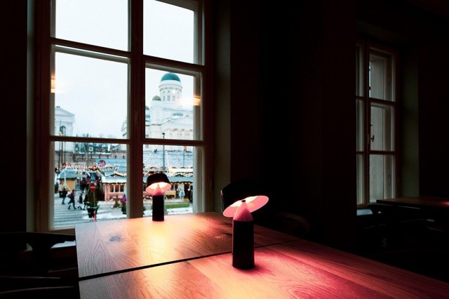 Sofia Gastrosta avautuu näkymä Senaatintorille.