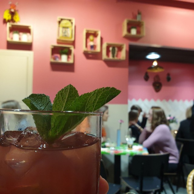 Frida'sissa panostetaan ruoan ohella cocktaileihin.