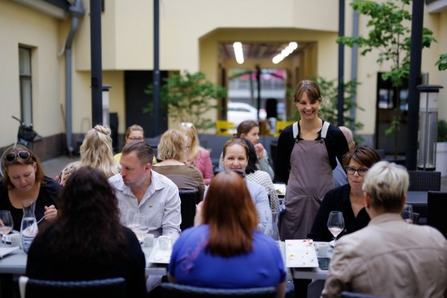 Toptaste Food Walkin aikana vieraillaan viidessä ravintolassa.