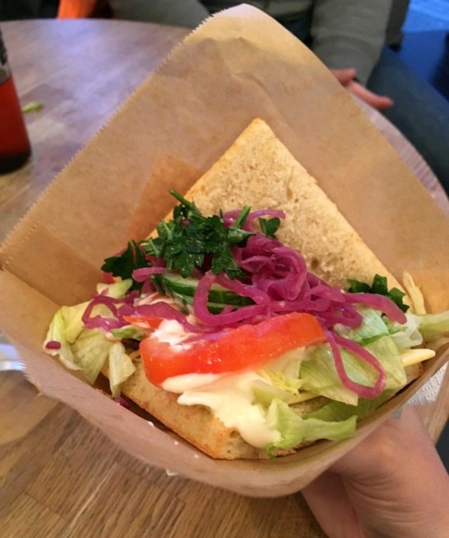 Street Gastron täytettyjä leipiä saa jatkossa ainoastaan Kampista.