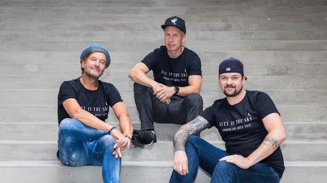 Ravintoloitsija Kim Heiniö sekä keittiömestarit Jouni Toivanen ja Richard Sloan.