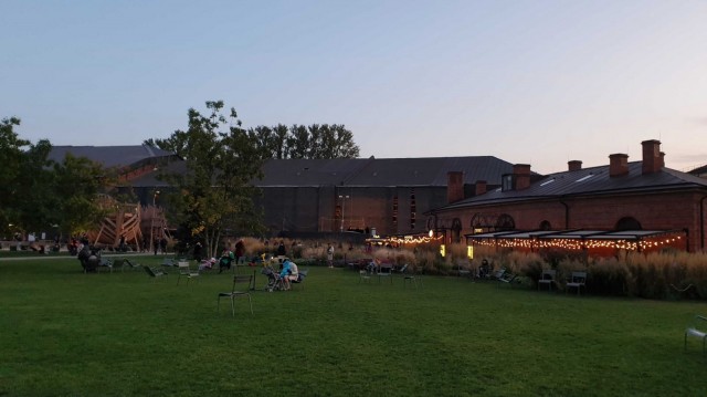 Uuden Hollannin puistossa järjestetään erilaisia tapahtumia.