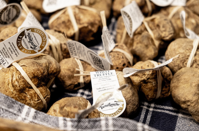 TartufLanghen korkealaatuiset tryffelituotteet ovat esille tapahtumassa.