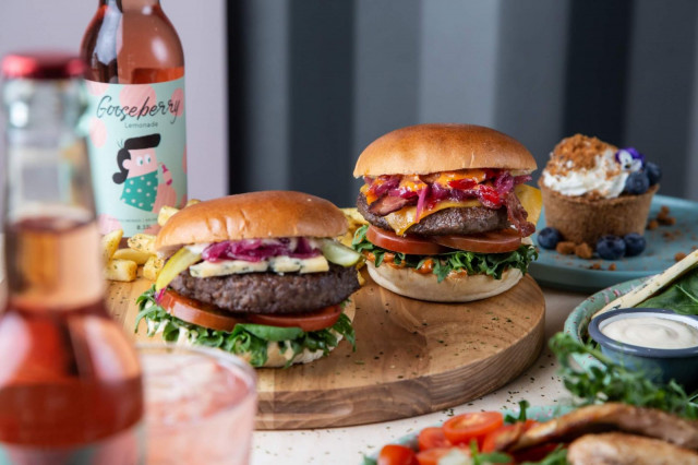 Mortonissa burgerit on se juttu.