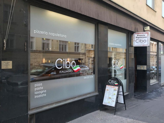 Napolilaista pizzaa saa nyt Lönnrotinkadulta.