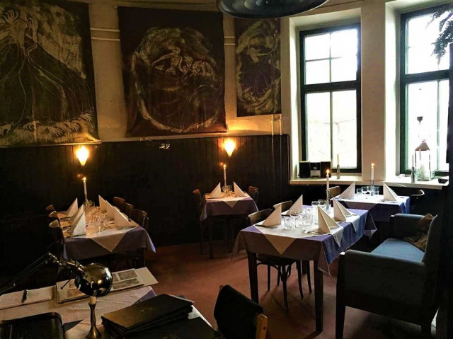 Moni muistaa Wellamon tällaisena - nähtäväksi jää, miltä uudistuneessa ravintolassa oikein näyttää.