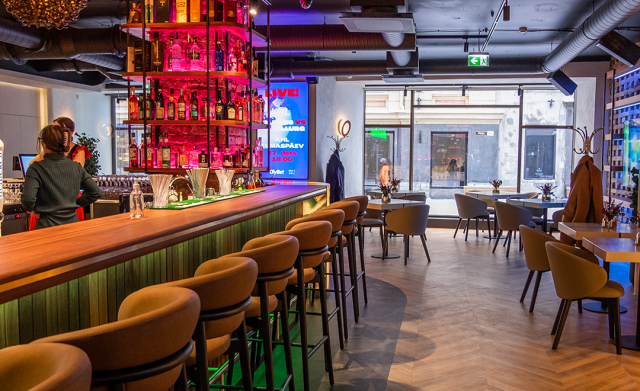 OlyBet Bar & Grill on sporttibaari, joka sopii vaativampaankin makuun.