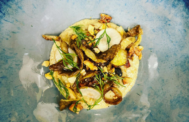 Itse hankitut raaka-aineet näyttelevät Apajassa pääosaa.