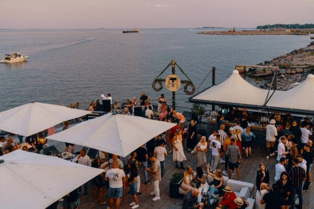 Perinteistä juhannustunnelmaa Löylyssä