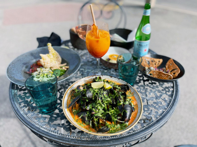 Palkitun Saltin terassi on todellisille kesäkulinaristeille!