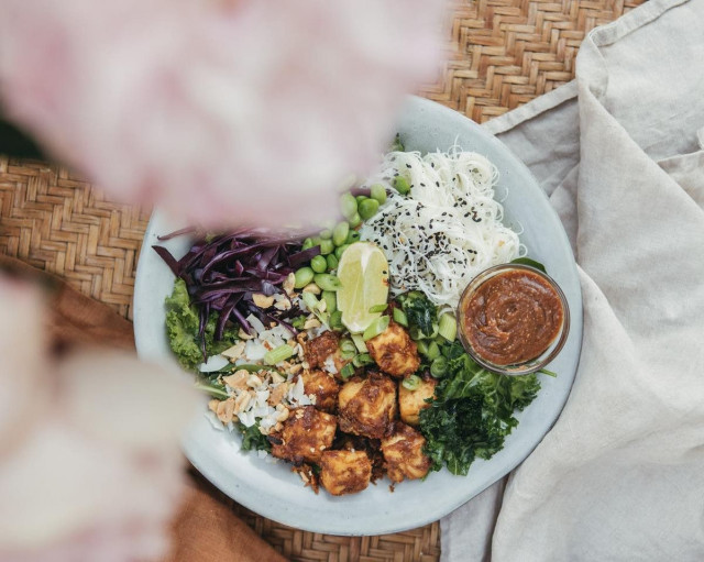 Rootsin lounaat ravitsevat kehoa ja mieltä.