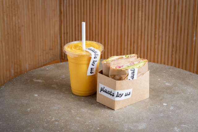 Kun terveellisyys on sinulle tärkeää, suuntaa Plant by us:n herkkujen äärelle Forumiin.