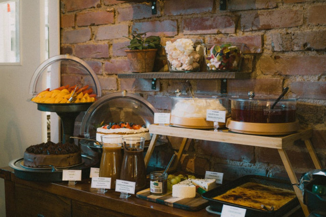 Cafe Prassen tarjoaa maukkaita elämyksiä uniikissa miljöössä.