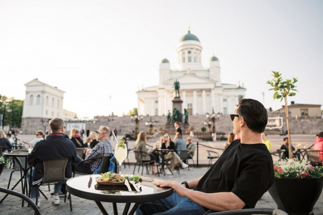 Senaatintorin terassi avautuu 24.5. ja on auki elokuun loppuun asti.
