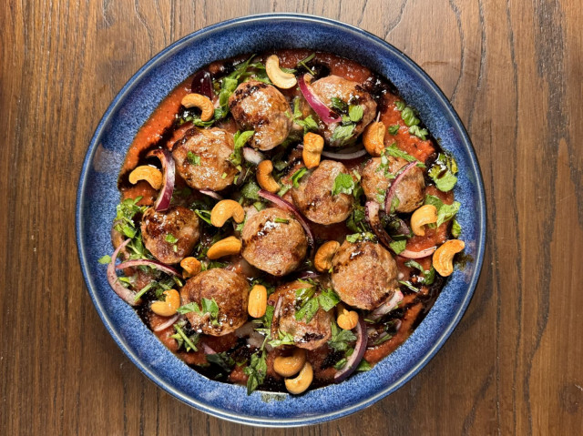 Syyrialaista ruokaa tarjoileva Tawook Lab palkittiin viime kampanjassa Parhaan SYÖ! ravintolan -tittelillä.