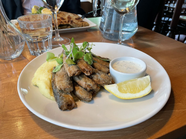 Muikut ovat pysyneet Weeruskan ruokalistalla 40 vuotta - ja pysyvät jatkossakin!