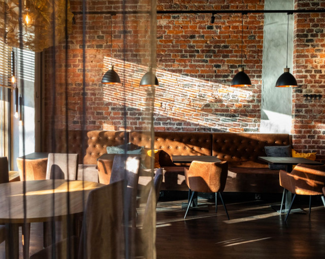 Pella´s Koskikatu 7 on rentoa suhdetta elämään, syömiseen, herkutteluun ja nautiskeluun.