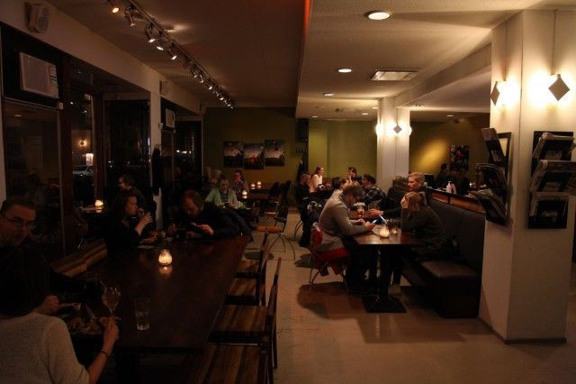 Kortteliravintola Kertussa tunnelma on aina rennon letkeä.