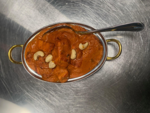 Onninepalin mausteiset annokset sopivat talveen kuin nenä päähän.