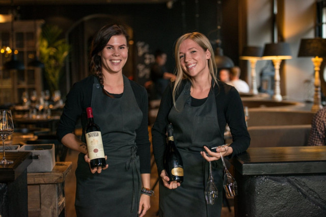 Isä Camillo tarjoaa rehellisiä makuelämyksiä Kauppakadulla.