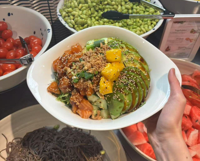 Nämä poke-bowlit ovat täynnä makua!