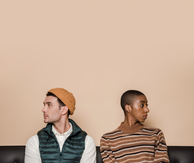 "Negging" on keino, jolla saada toinen tuntemaan olonsa huonoksi tai riittämättömäksi.