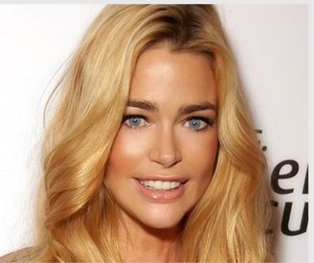 Denise Richards 2009.