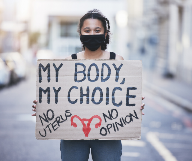 Päätöksen kumoamista kritisoitiin voimakkaasti. Kuvituskuva.